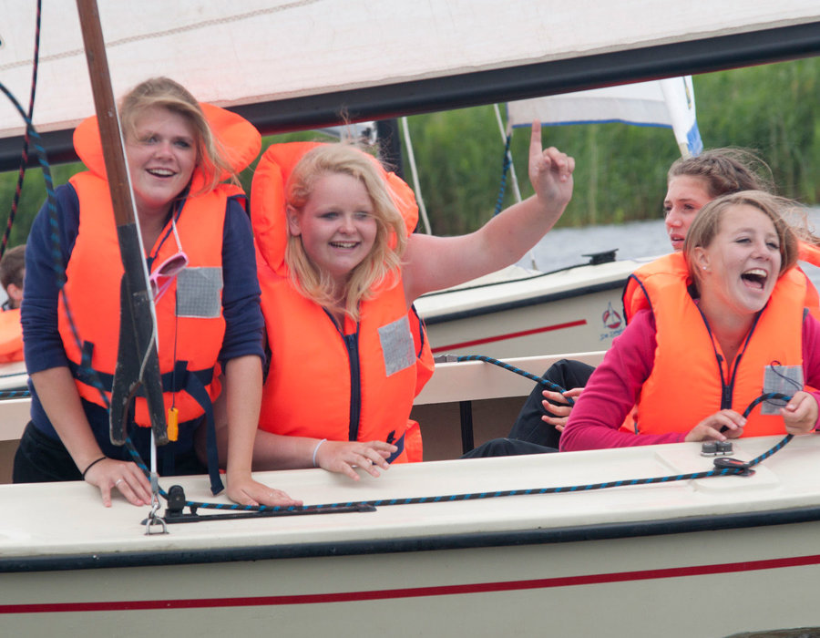 valk-huen-friesland-kinderen-schoolreis