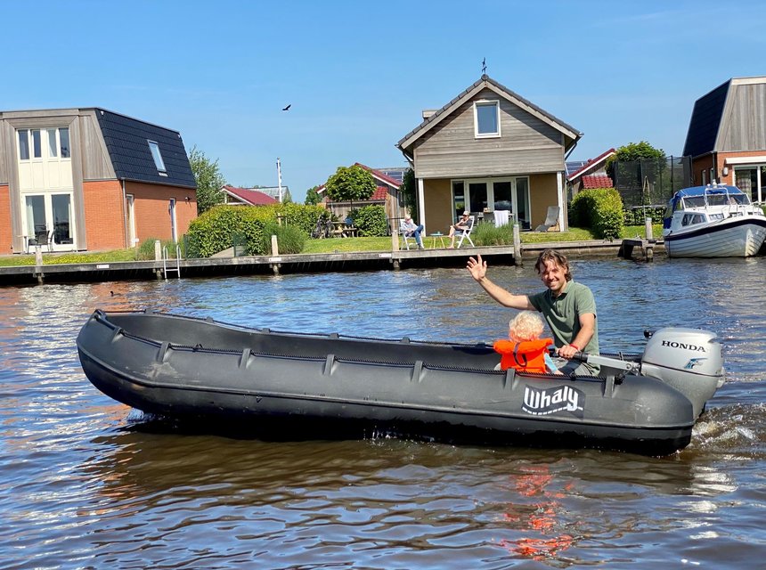 Whaly Motorboot mieten